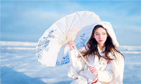 托克逊试管代怀生子多少钱一个？助孕之路的费用分析与方案选择
