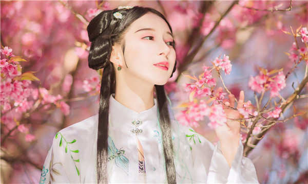 托克逊供卵试管婴儿：助您实现家庭梦想的科学方案
