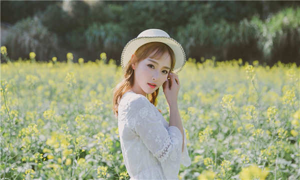 托克逊标题：想找个女人帮忙生孩子的有效解决方案，助您圆梦家庭